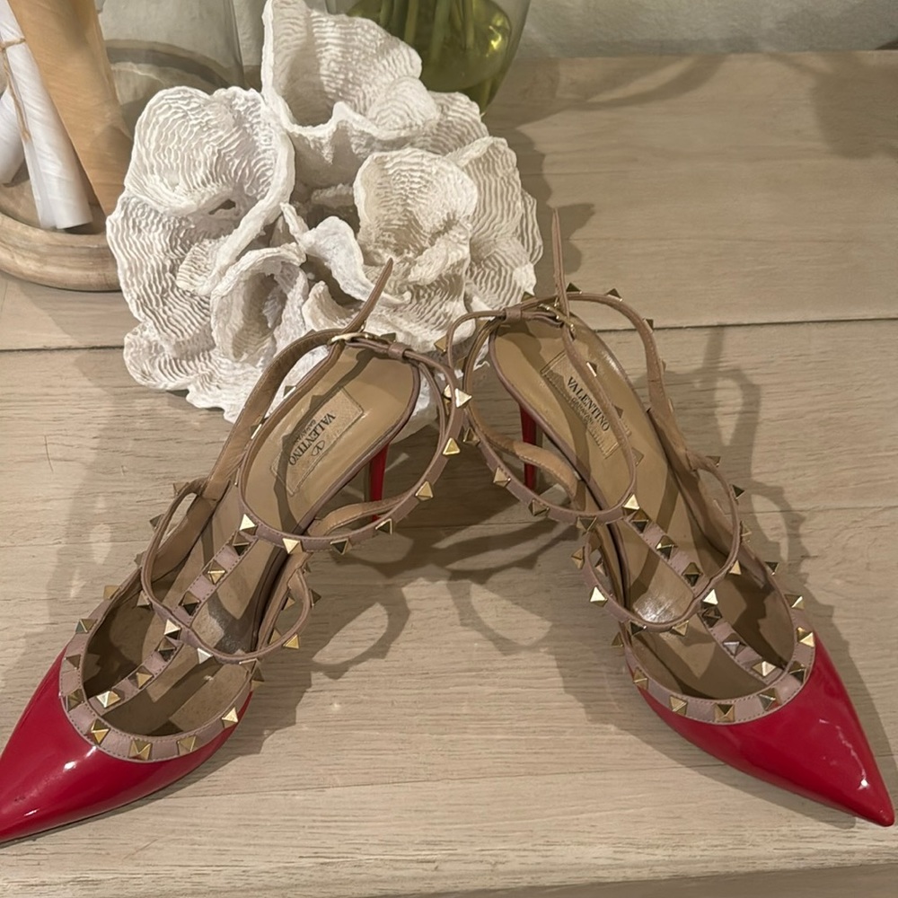 💯 Authentic Valentino Rockstud Pumps-FIRM - Picture 4 of 10